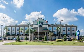 Holiday Inn Express Houston-Alvin By Ihg